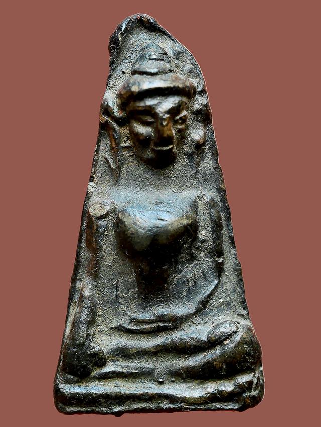 พระผงสุพรรณ พิมพ์หน้าแก่....เก่า เดิมๆ...สวยแชมป์ 2