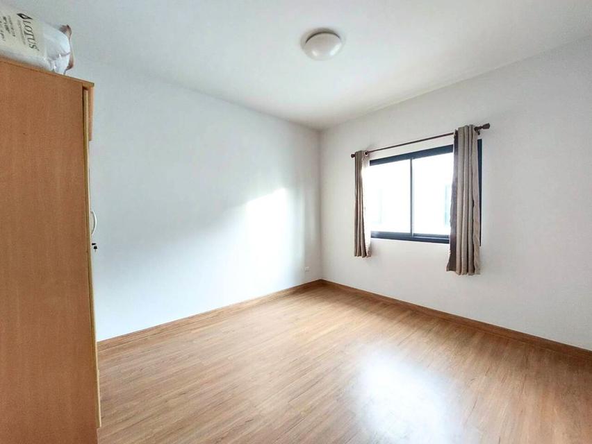 ขายทาวน์โฮม 22 ตร.ว. โมเดิร์น เดอะโมดิช ราชพฤกษ์-กาญจนาภิเษก ถูกมาก (ต่ำกว่าทุน) ต่อเติม แอร์-เฟอร์ฯ ครบพร้อมอยู่ 14