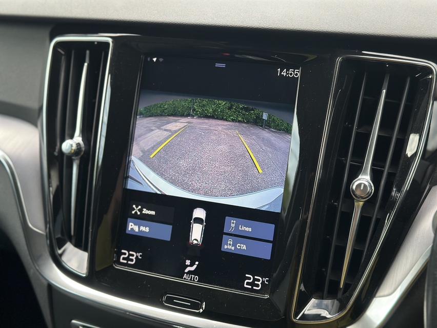 Volvo v60 T8 ปี 2021 13