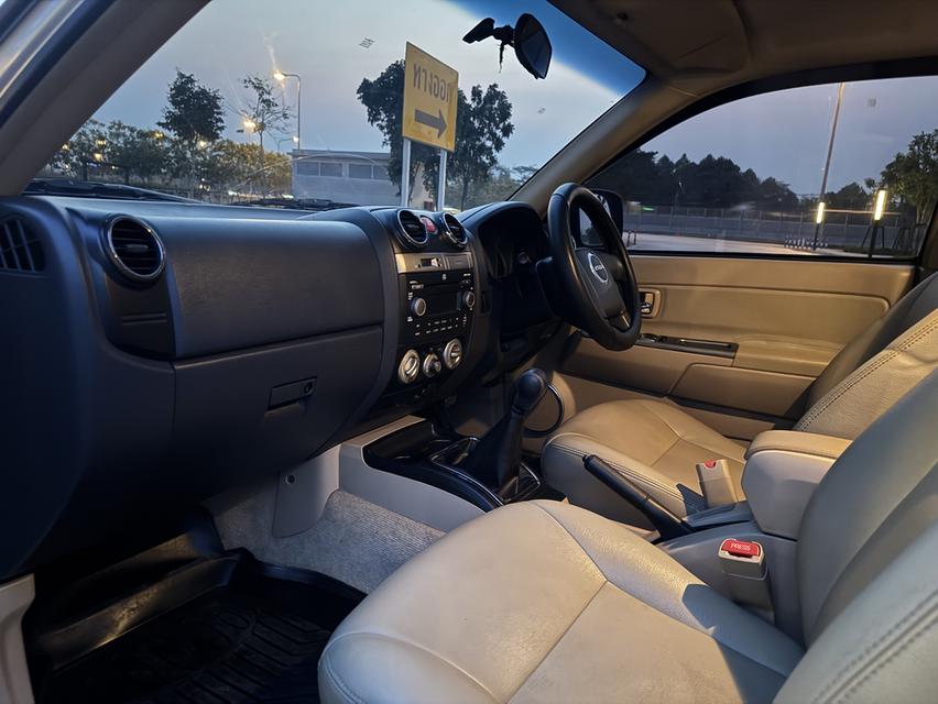 รถบ้านแท้มือเดียว สภาพเดิม เบาะหนังจากศูนย์ Isuzu D-MAX 2.5 Cab-4 Super Titanium ปี 2010 รูปที่ 15