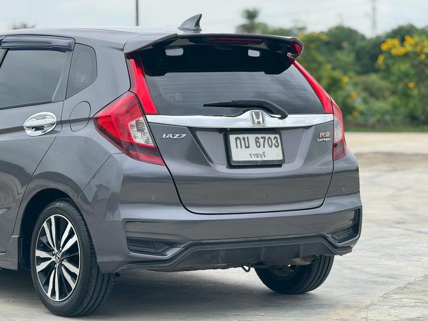 HONDA JAZZ GK 1.5 RS top (MNC) Y2017 สีเทา ออโต้ 7