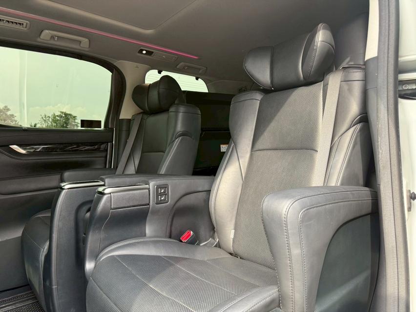 รหัสรถ SG931 Toyota Alphard 2.5 SC Package ปี2022 9