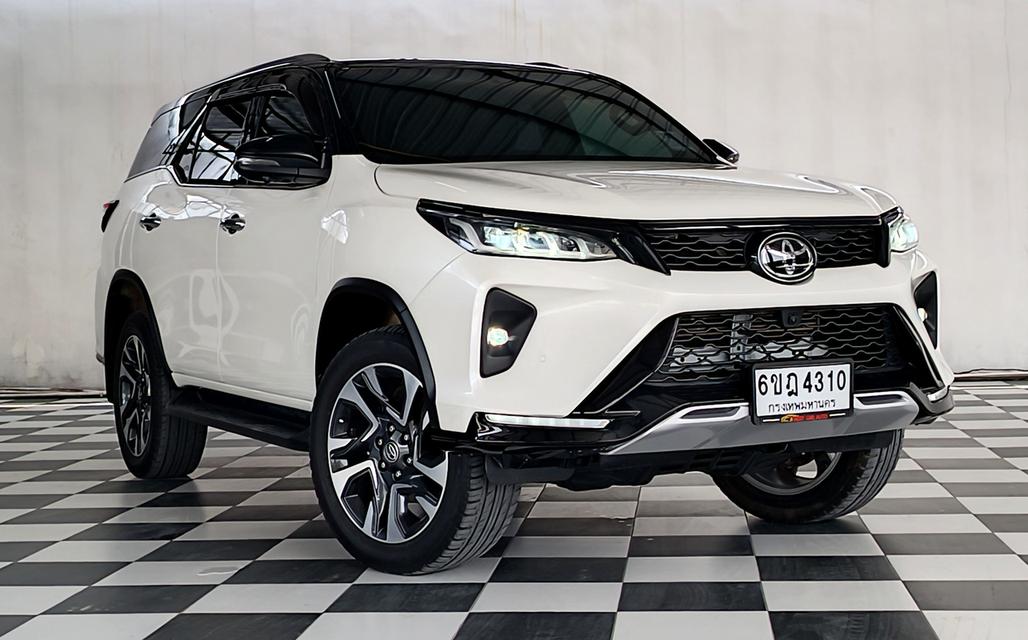 FORTUNER LEGENDER 2.4 V 2WD ปี 2021 6