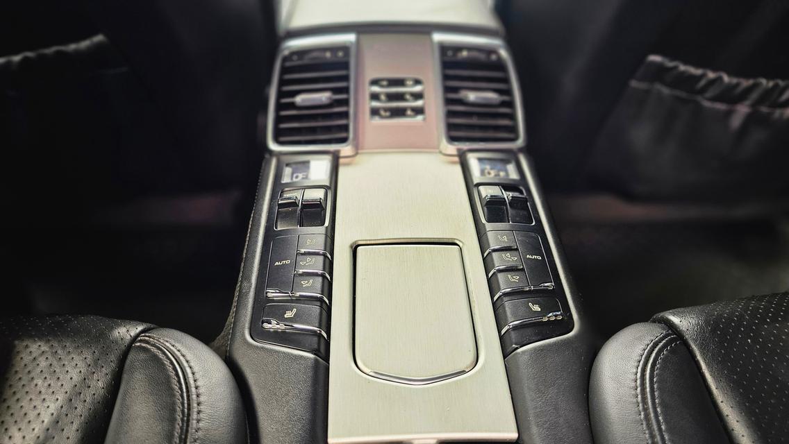 🔥 2011 PORSCHE PANAMERA 4 3.6 V6 🔥ราคาพิเศษ: 1,390,000.- | รถบ้านแท้ เจ้าของขายเอง | เครื่องยนต์ V6 เบนซินล้วน (ไร้ระบบ Hybrid รูปที่ 14