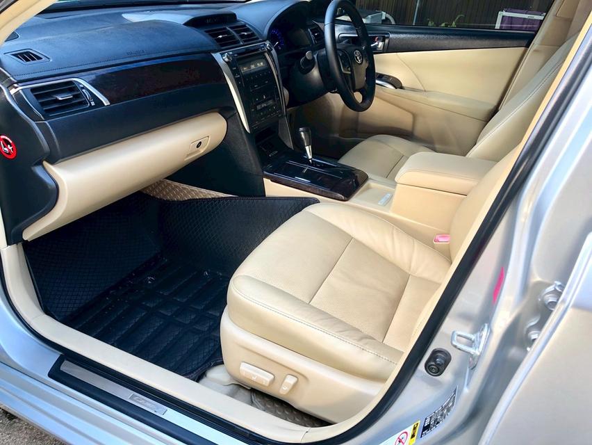 2015 toyota camry 2.0 g 7