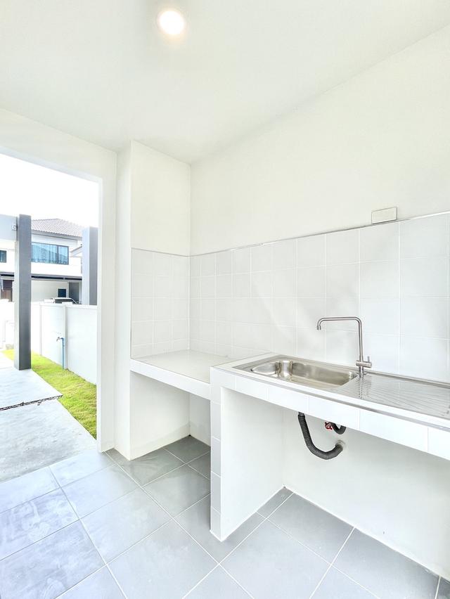 ฺBrixton 140 Sqm บ้านแฝด 2 ชั้น 3 ห้องนอน 3 ห้องน้ำ 2 ที่จอดรถ 4