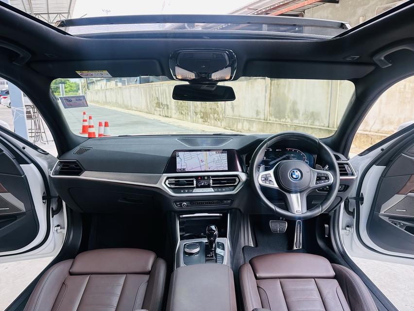 รหัสรถ TBM2929 🎖️2023 BMW 330e M Sport Plug-in Hybrid โฉม G20🎖️ 9