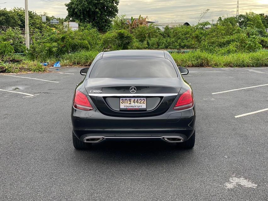 Mercedes-Benz C300e Avantgarde EQ Power 2019  6