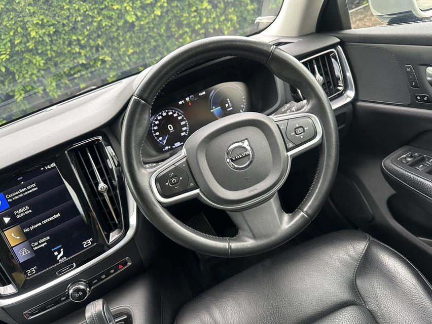 Volvo v60 T8 ปี 2021 10