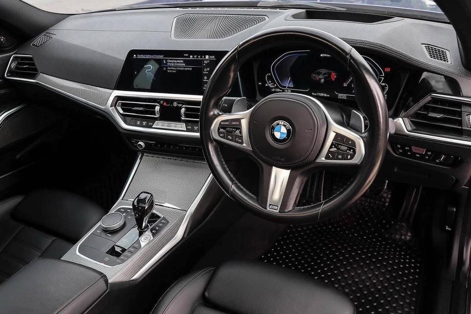 BMW 330e M Sport ปี 2021 ไมล์ 12x,xxx โล สามารถวิ่งด้วยระบบไฟฟ้า 60 โล รูปที่ 16