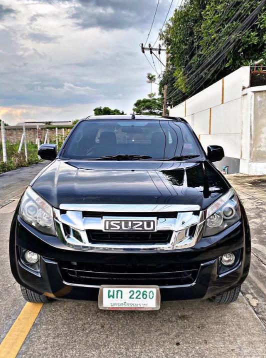 2013 Isuzu D-max Space Cab 2.5 Hi-la 4