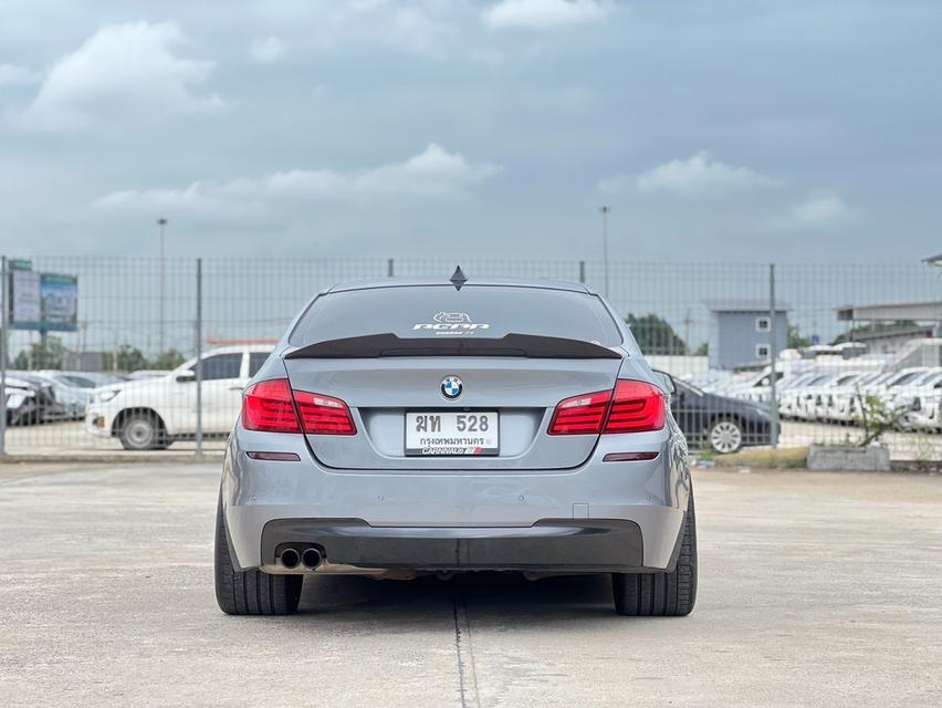 รหัสรถ JRS528 Bmw Series 5 (F10) 528i ปี 2012 สีเทา ทรงซิ่ง