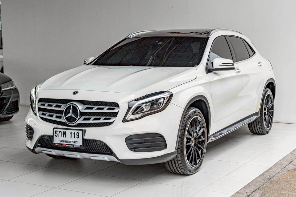 รหัสรถ NP119 BENZ GLA250 AMG FACELIFT 2019 9