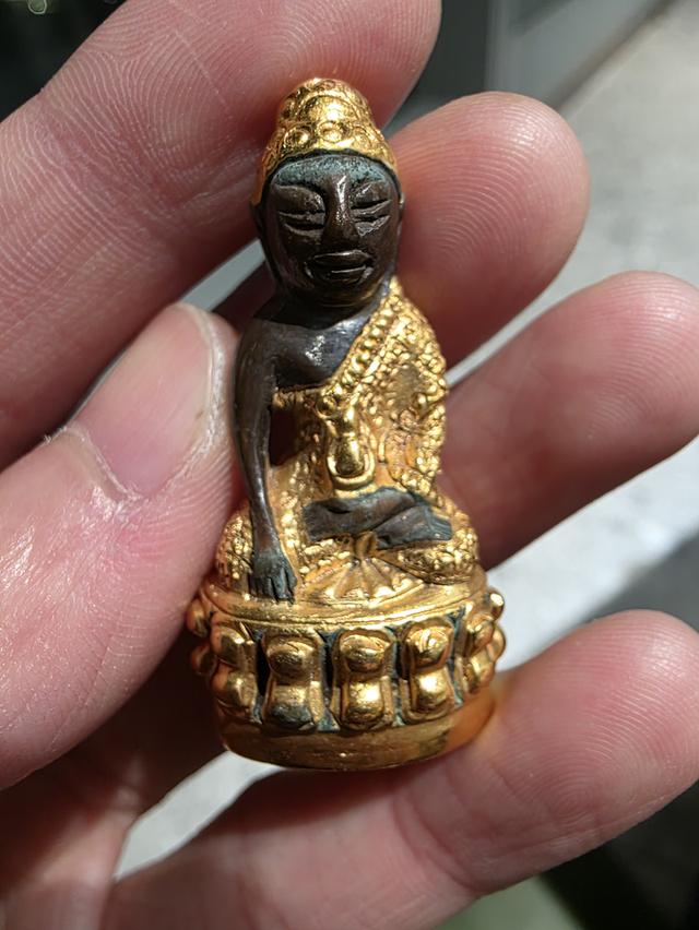 ของสะสม พระกริ่ง หนักๆ สีทอง น่าสะสม สวยหายากเดิมๆ ขายตามสภาพ ไม่ทราบที่ พร้อมส่ง