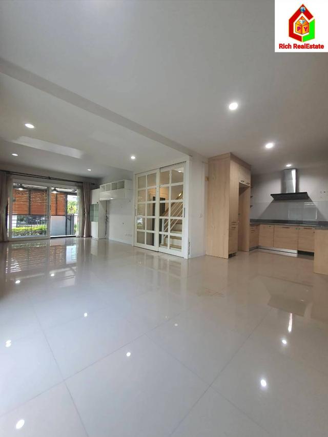 ขายถูกบ้านเดี่ยว 2 ชั้น หมู่บ้าน ดีไลท์ ดอนเมือง – รังสิต Delight Donmuang-Rangsit ขนาด 56.6 ตรว. 3 นอน 2 น้ำ บ้านสวย บ้านเปล่า ใกล้รถไฟฟ้าสายสีแดง ส 6