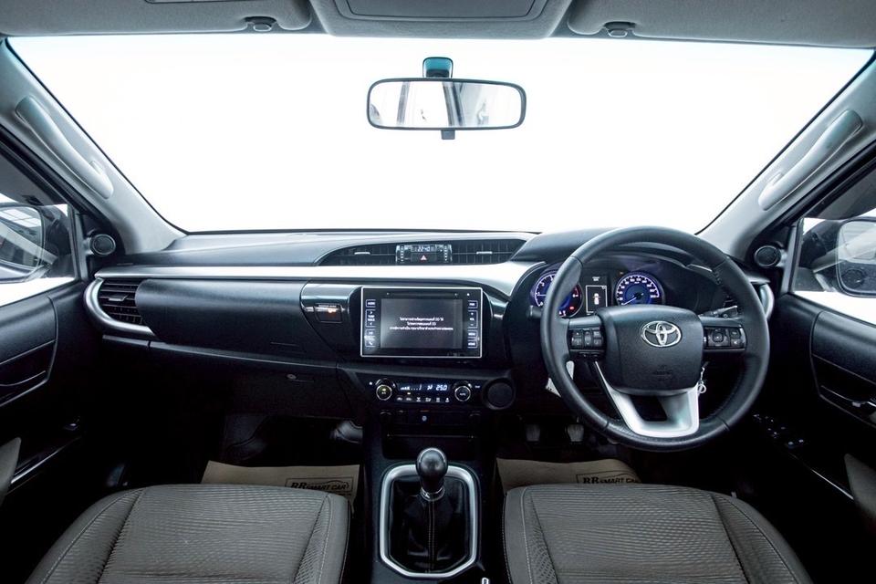 รหัสรถ 1D673 REVO 2.4 G NAVI CAB PRERUNER 2