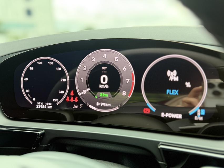 Porsche Cayenne E-Hybrid Coupe ปี2024 11