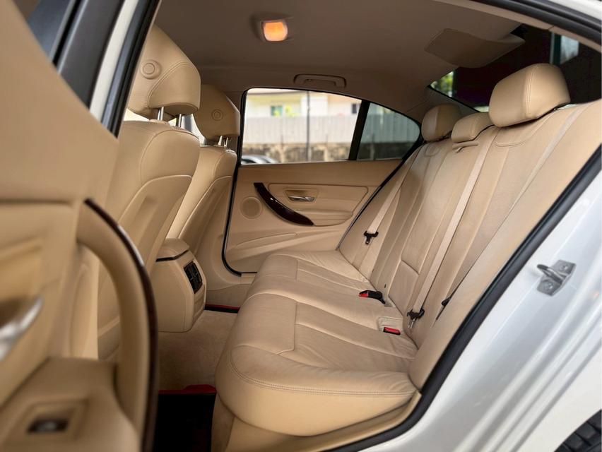 รหัสรถ WRT9338 2013 BMW SERIES 3, 320i LUXURY โฉม F30 รูปที่ 10