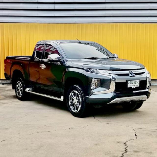 Mitsubishi Triton ปี 2019 เครื่อง 2,500 cc open cab