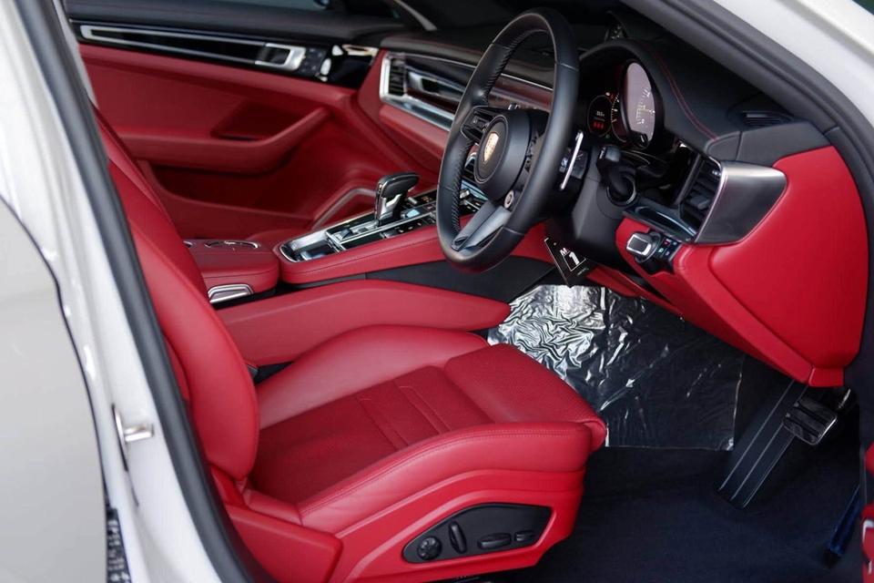 Porsche Panamera 4 E-Hybrid Platinum Edition 2023💰 ราคาพิเศษเพียง 5,490,000 บาท เท่านั้น! รูปที่ 15