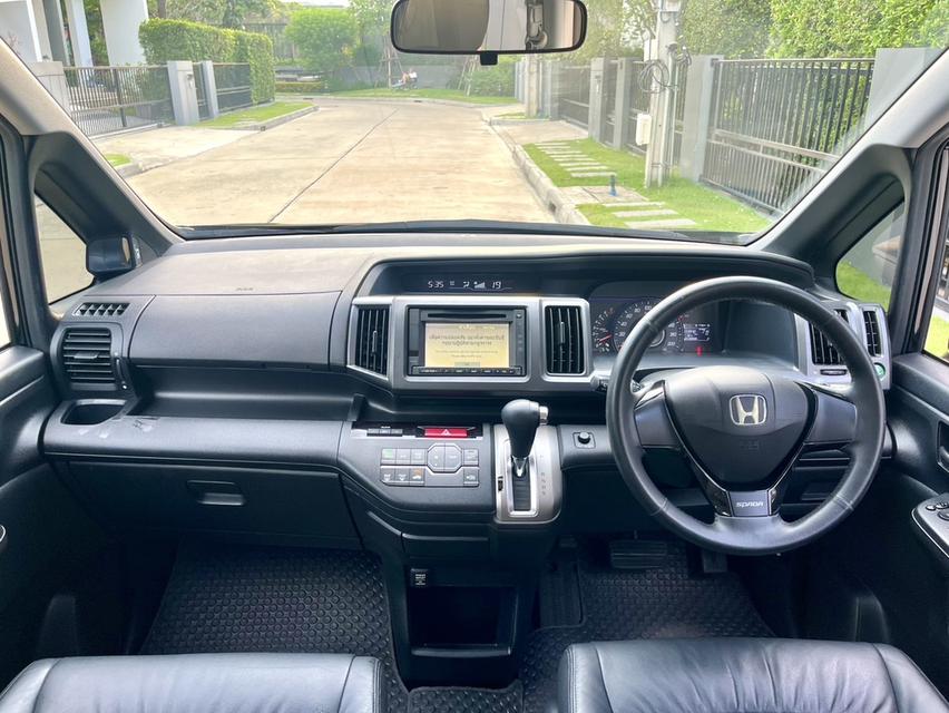 Honda Stepwagon 2.0 JP ปี 2013 10