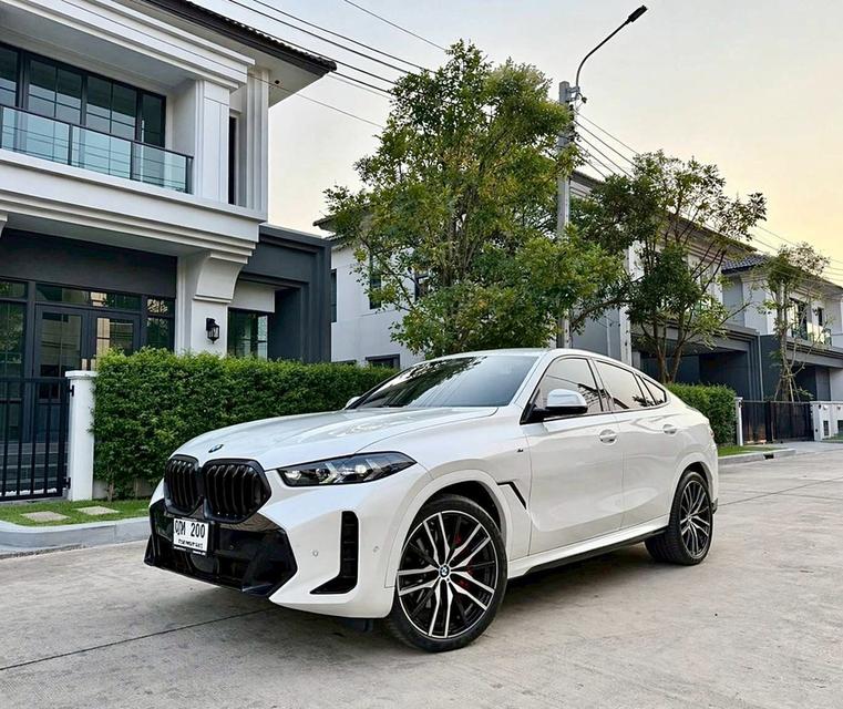 BMW X6 xDrive40i M Sport LCI 2024 รูปที่ 3