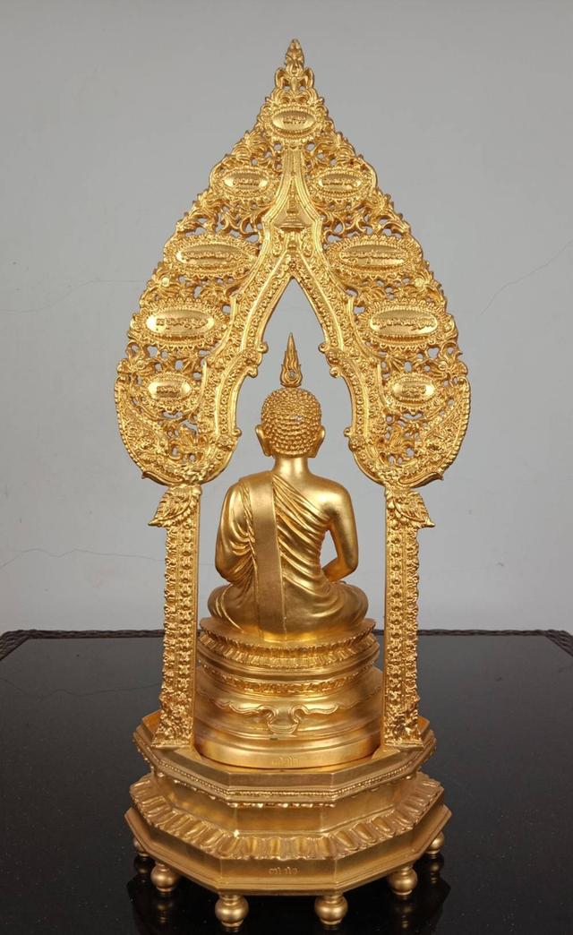 606.ชุดพระนิรันตราย (จำลอง) สองกษัตริย์ (3 ถอด) 6