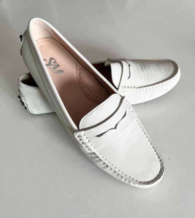 รองเท้าloaferผู้หญิง