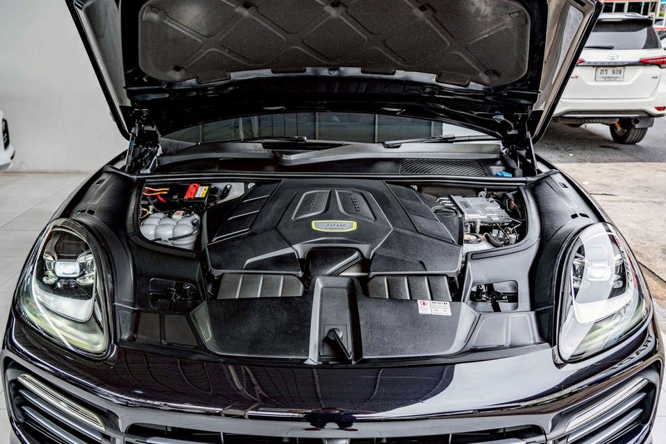 CAYENNE 3.0 E-HYBRID 6