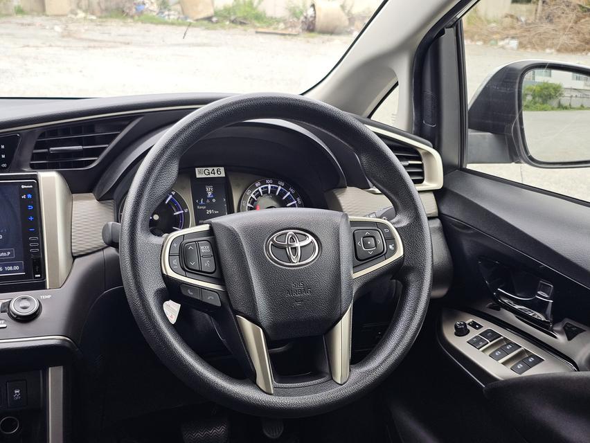 Toyota Innova 2.8 entry mnc 12