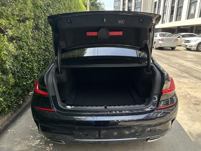 BMW 330LI M sport สีดำ ปี 2022 (g28) รูปย่อยที่ 4