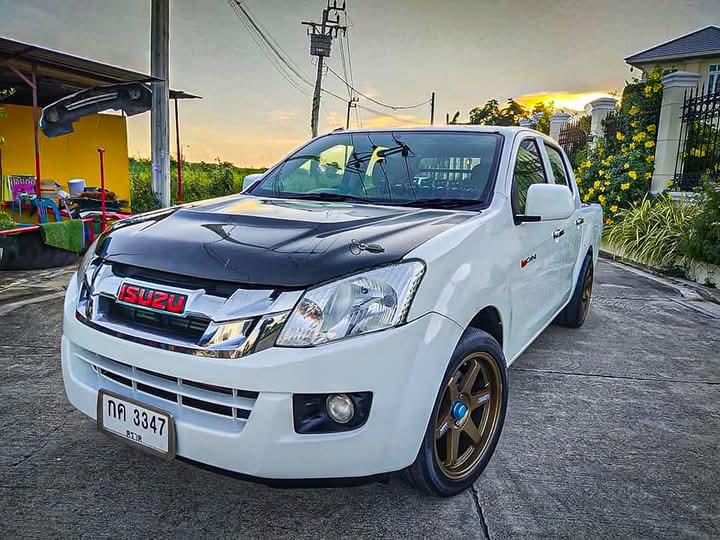 Isuzu D-Max แต่งครบ 3