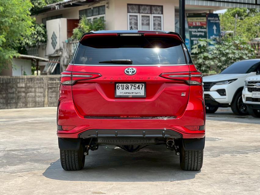 ปี 2025 TOYOTA FORTUNER, 2.8 GR SPORT BLACK TOP 4WD รูปที่ 5