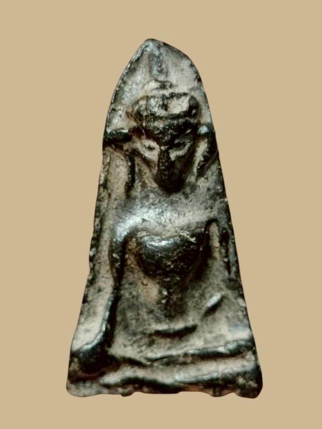 พระผงสุพรรณเปิดเช่าบูชา