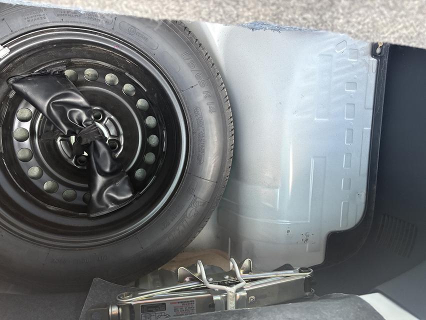 Honda Brio hatchback ปี 2018 7