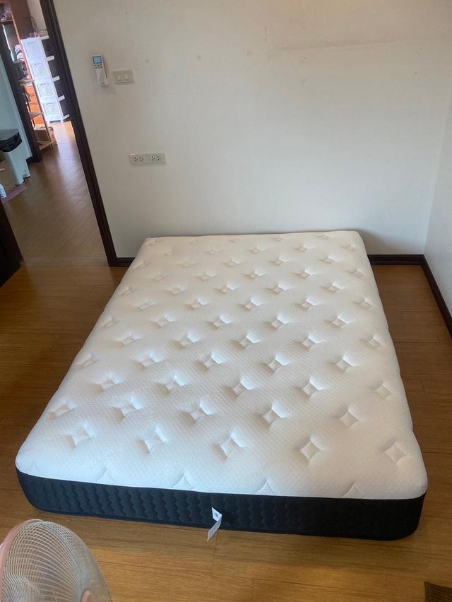 ขายที่นอน Dunlopillo รุ่น Frostburg Talasilver Latex Collection ขนาด 5 ฟุต รูปย่อยที่ 4