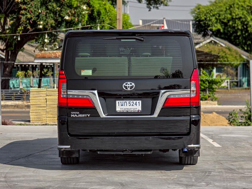 TOYOTA MAJESTY 2.8 Standard AT ปี 2020 รูปย่อยที่ 2
