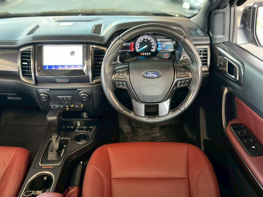 ปี 2019 FORD EVEREST, 2.0 TURBO TITANIUM PLUS มือเดียวป้ายแดง คู่มือบุ๊คเซอร์วิสครบ 10