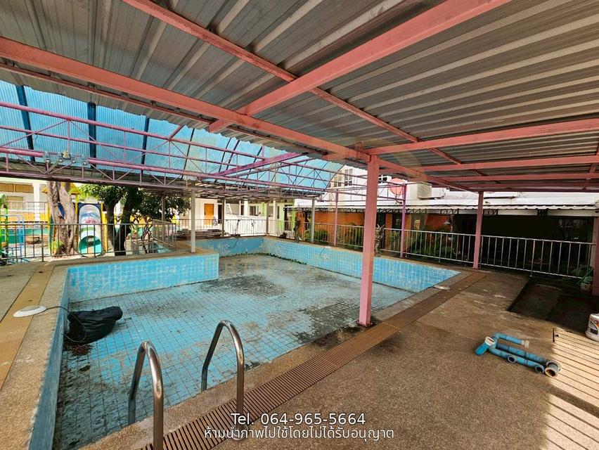 🔥 **ขายที่ดินพร้อมสิ่งปลูกสร้าง ทำเลดอนเมือง ใกล้สนามบินดอนเมือง** 🔥 🏢 **ที่ดิน 3 ไร่ 66 ตร.ว. พร้อมอาคาร 3 ชั้น 3 อาคาร** 6