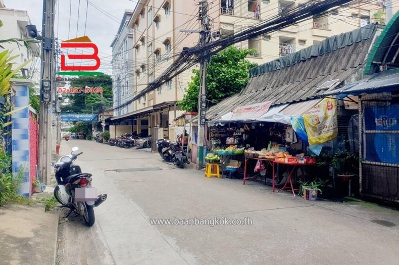  ที่ดินพร้อมบ้าน ซอยปรีดีพนมยงค์ 34 เนื้อที่ 33.7 ตรว. ใกล้รร.เซนต์แอนดรูว์ส ถนนสุขุมวิท 71 แขวงคลองตัน เขตวัฒนา(คลองเตย) กรุงเทพมหานคร 3