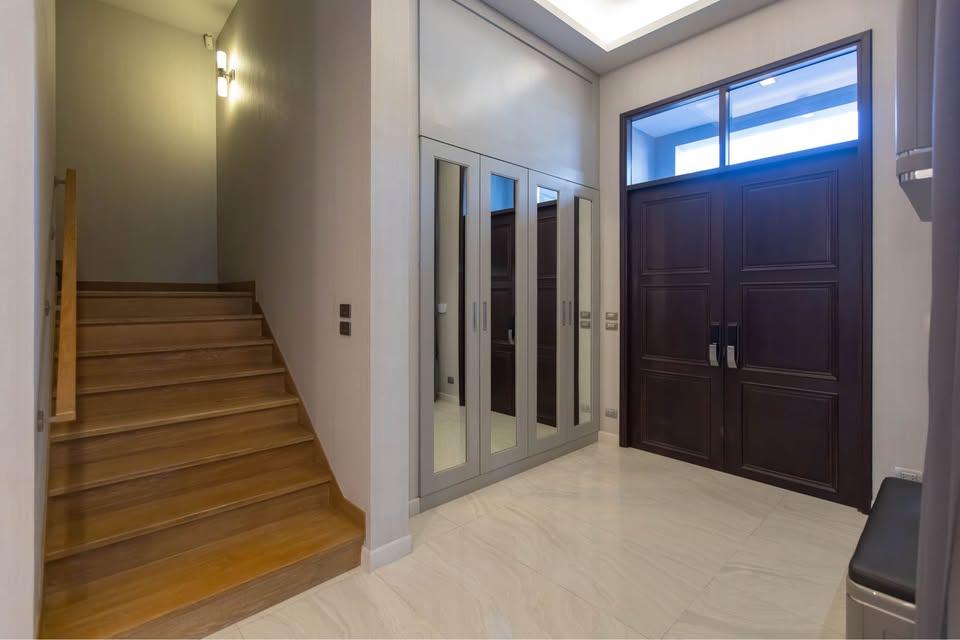 ให้เช่า บ้านเดี่ยว 3 ชั้น อาร์เทล เอกมัย-รามอินทรา 12