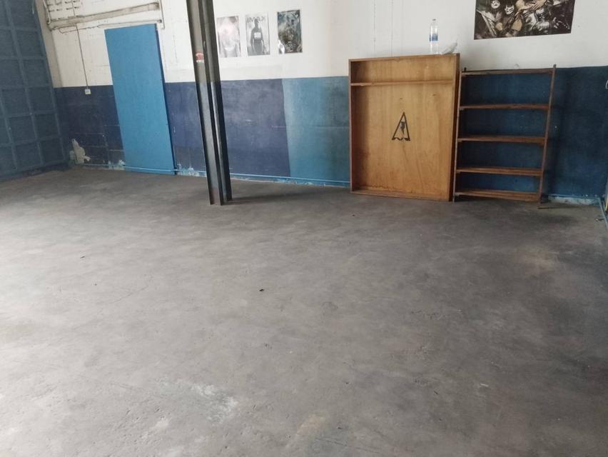 โกดังให้เช่า ทำเลนนทบุรี ขนาดพื้นที่ใช้สอย ประมาณ 100 ตารางเมตร 8