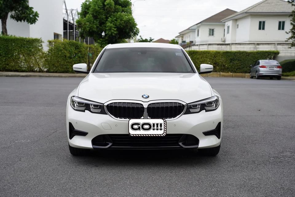 320d Limousine RHD