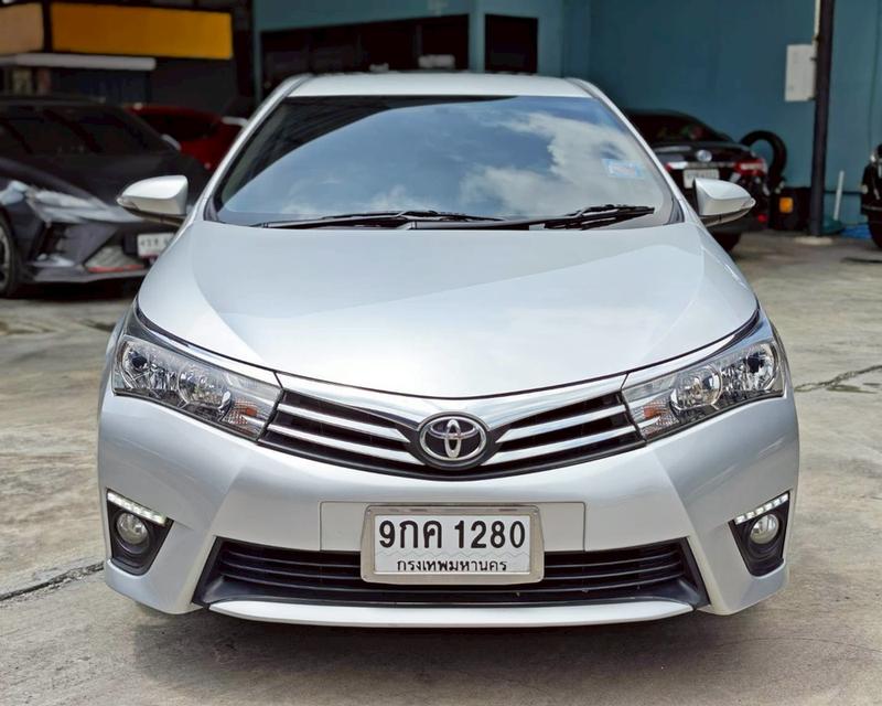 Toyota Altis 1.8 E ปี2015 2