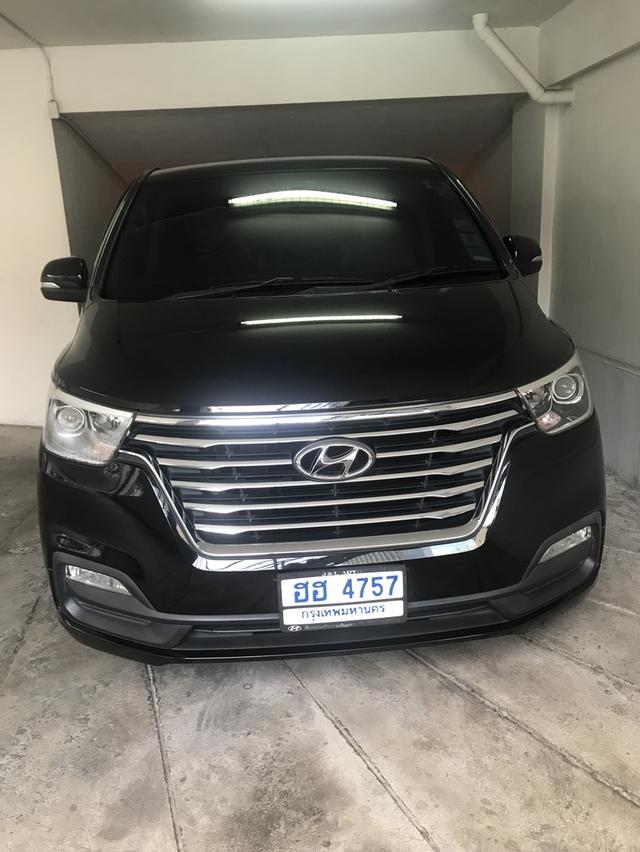 รถฮุนได H1 มือสอง รถใช้มือเดียว