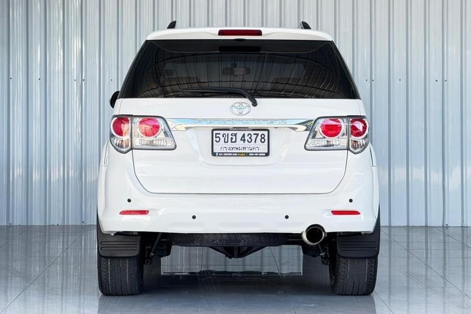 Toyota Fortuner 2.7V เบนซิน เกียร์ออโต้  ปี2012 9