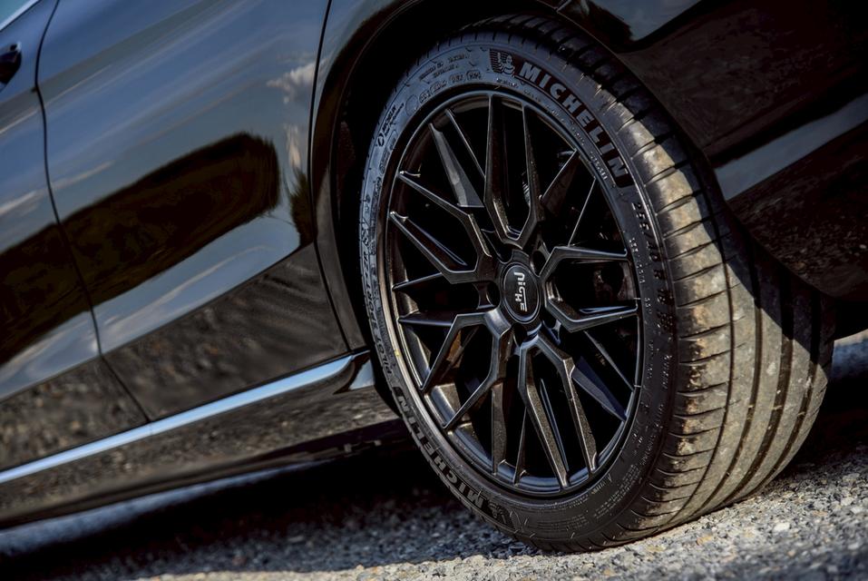 รหัสรถ CBL6731 Mercedes-Benz C350e Avantgarde W205 AT 2017 5