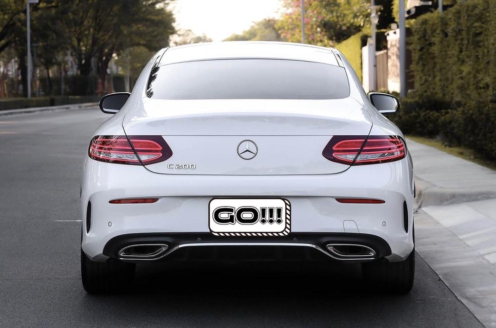 C200 Coupe Amg Dynamic 2