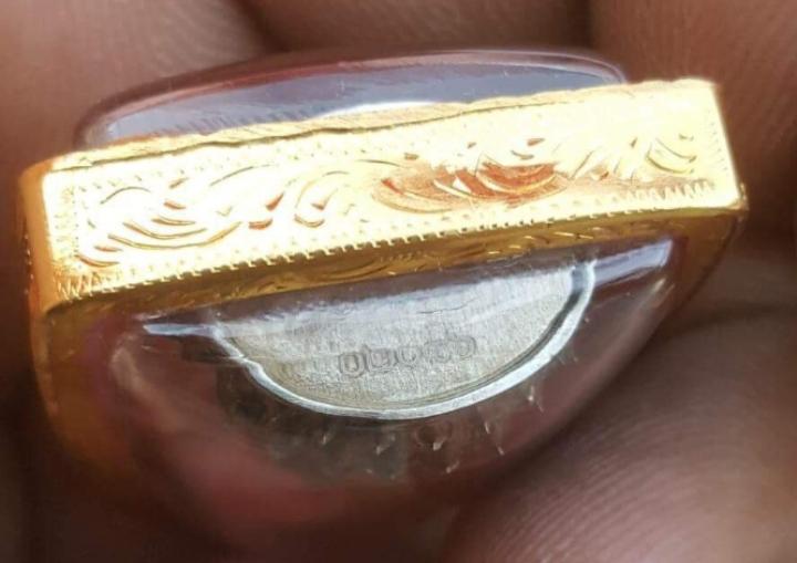 กริ่งพระพุทธเลี่ยมทอง