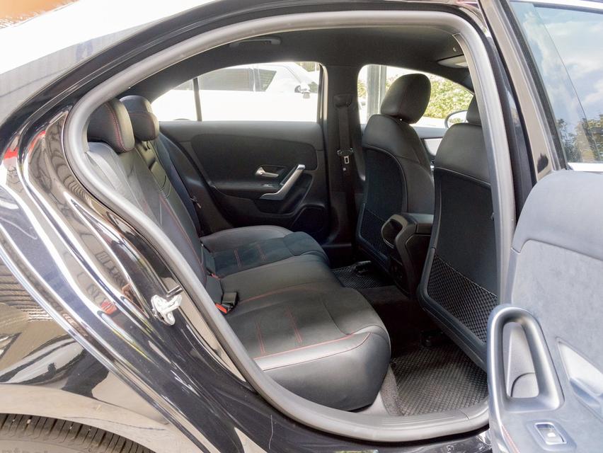 รหัสรถ 12AT2111 Mercedes-Benz A200 1.3 AMG Dynamic โฉม W177 | ปี : 2023 17